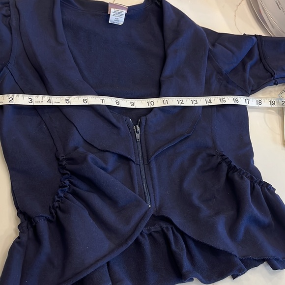 Navy Blue short sleeve top/shrug by Curious Gypsy. Large. Front zipper - Picture 7 of 14